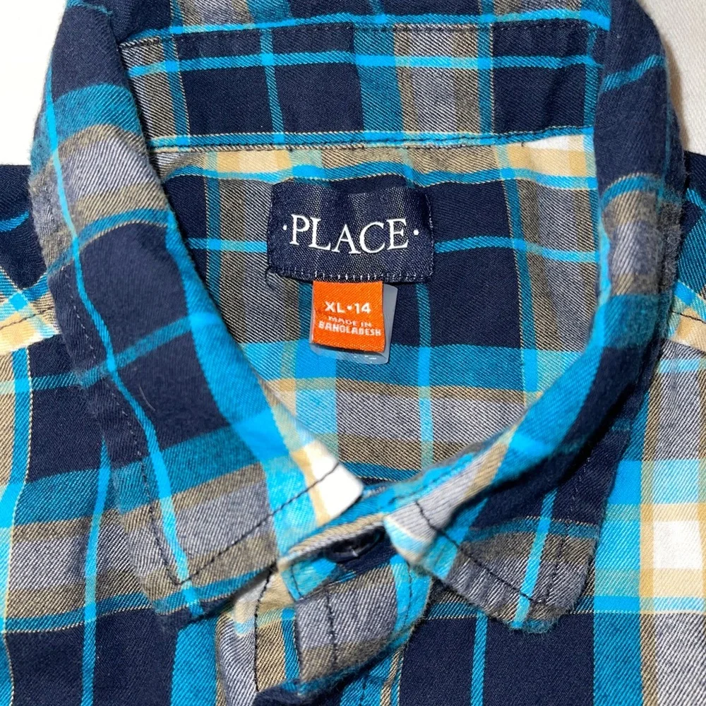 Long Sleeve Button Down Shirt‎ Kids Place size XL